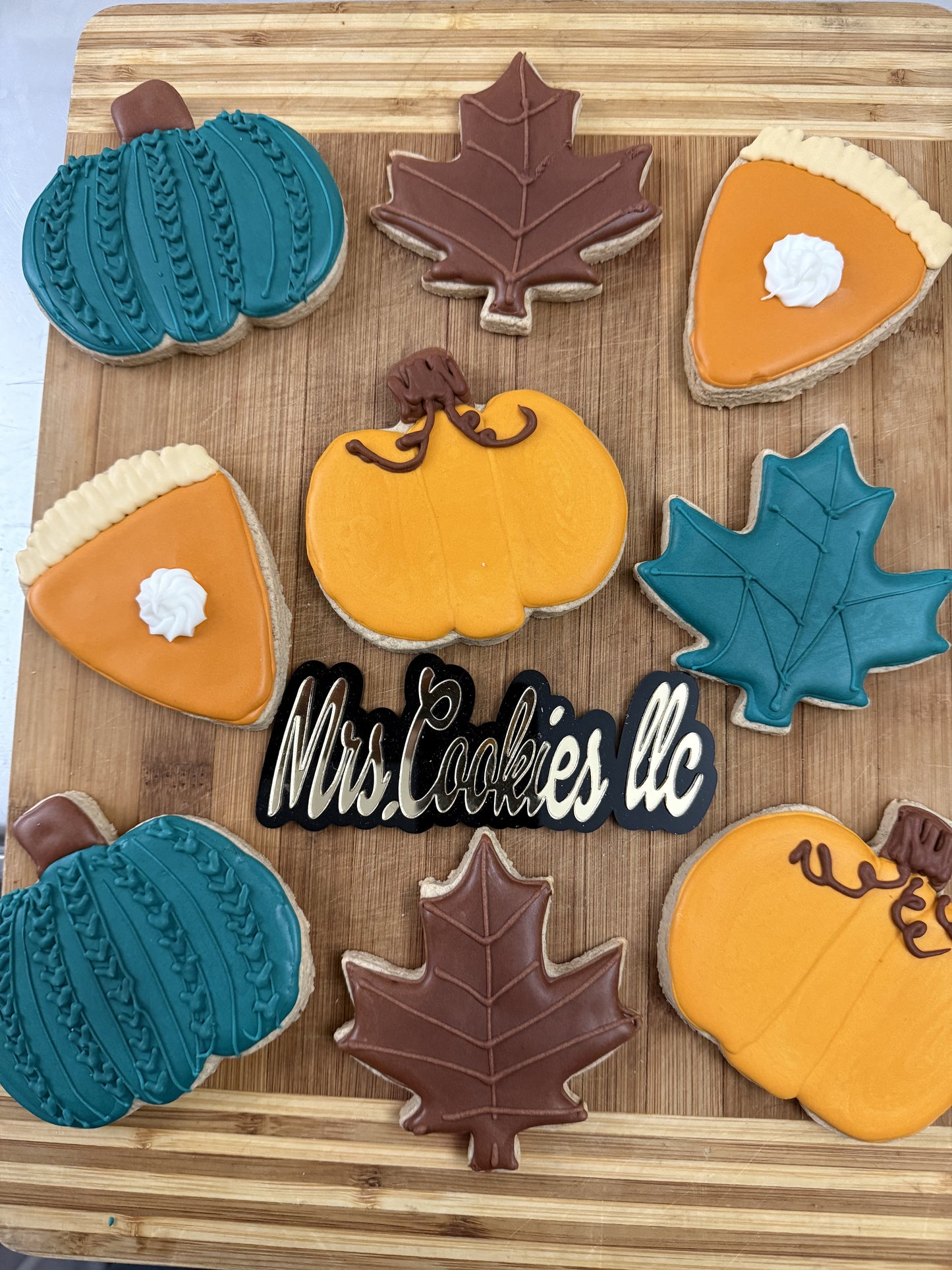 Custom Thanksgiving Cookies